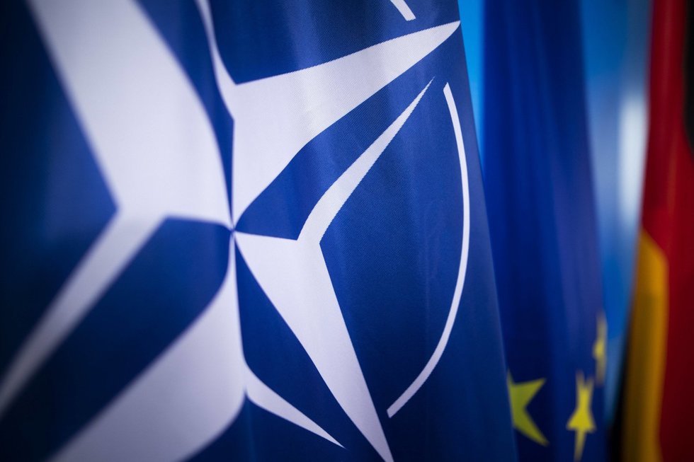 NATO vėliava (nuotr. SCANPIX)
