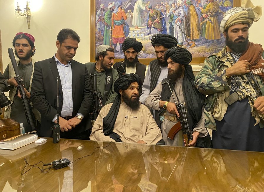 Talibano atstovai prezidento rūmuose