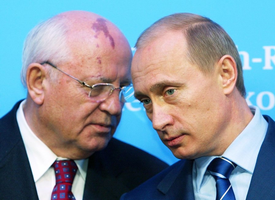 M. Gorbačiovas ir V. Putinas, 2004-ieji