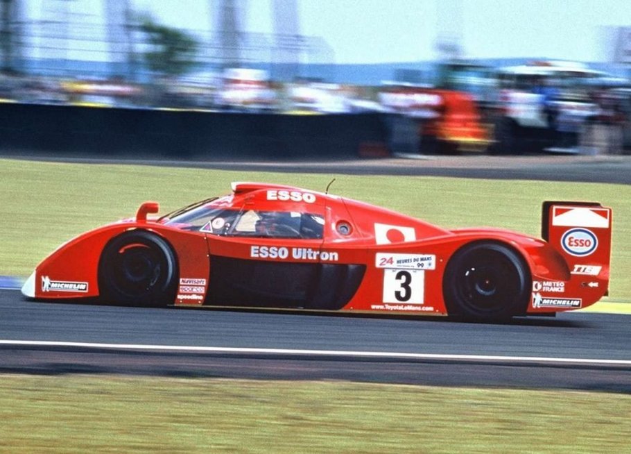 Toyota GT-One (TS020) (nuotr. gamintojo)