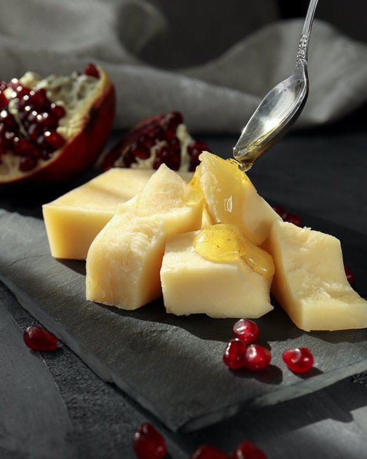 Anglijos pasididžiavimas – čederio sūris: deriniams su daržovėmis, pusryčių patiekalams ir užkandžiams 