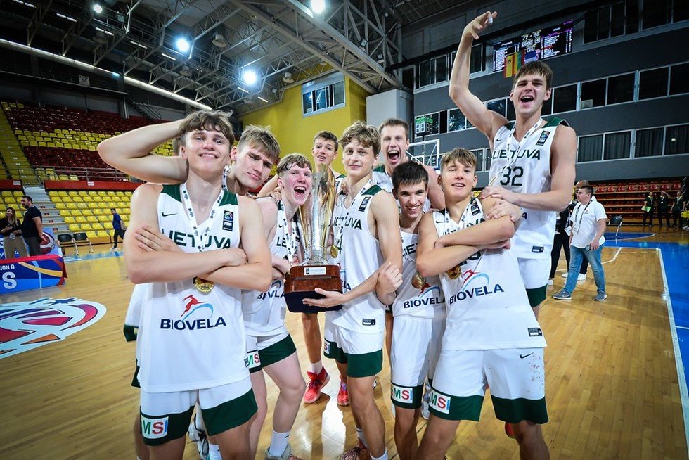 U16 jaunimo rinktinė (nuotr. FIBA)