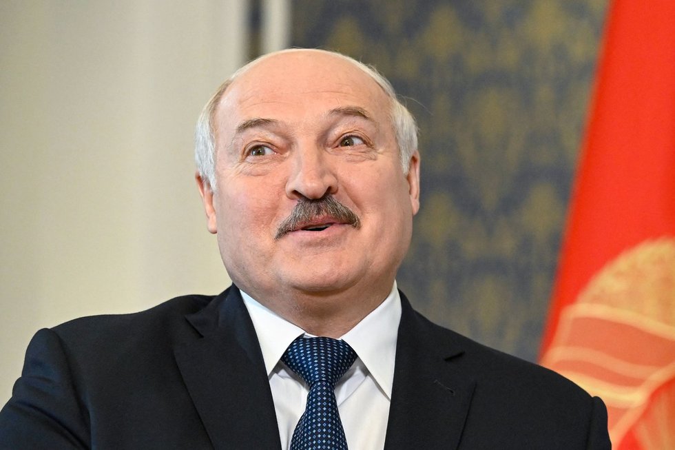 Lukašenka baltarusiams: pulti Ukrainos nesiruošiu, siųsti ten savo ar jūsų vaikų kariauti – taip pat (nuotr. SCANPIX)