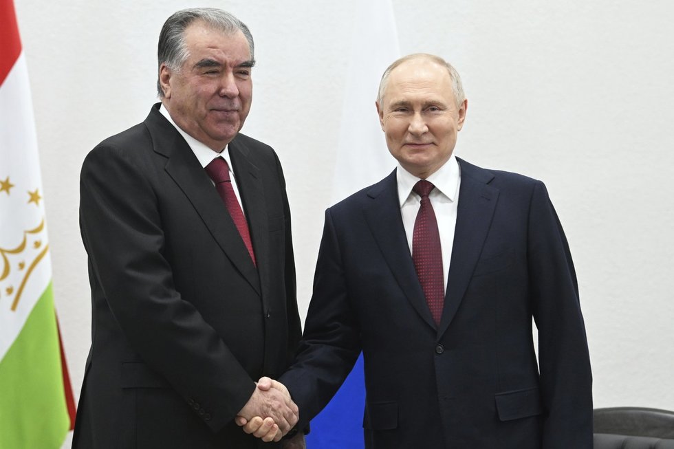 Putinas ir Rahmonas (nuotr. SCANPIX)