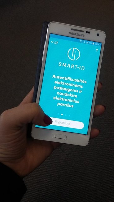 „Smart-ID“ – naujos kartos e-tapatybė išmaniajame telefone  