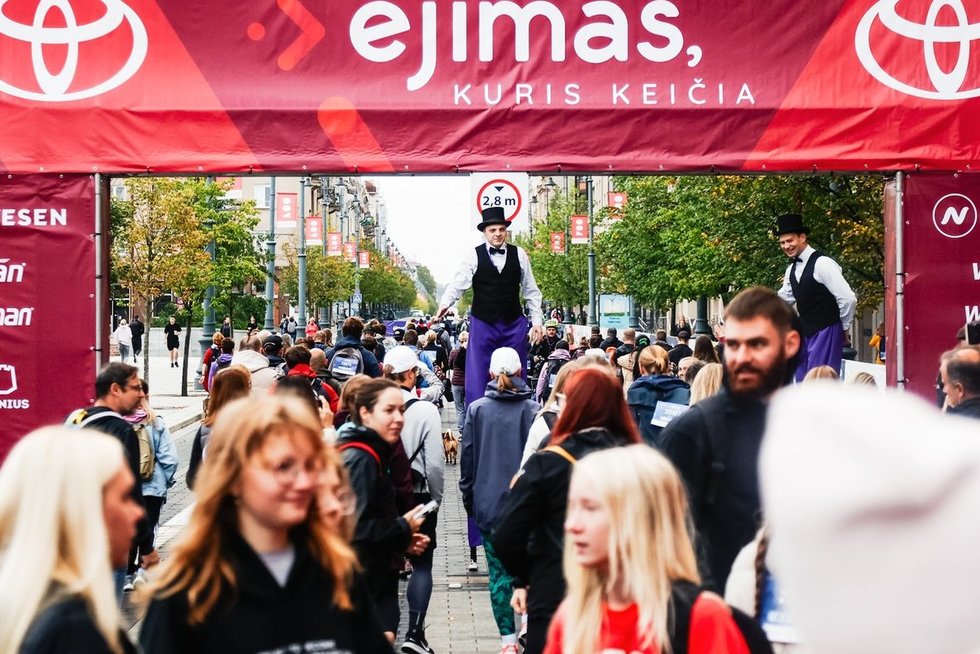 Daugiau nei 20 000 Ėjimo dalyvių užpildė Vilniaus miesto gatves (nuotr. Organizatorių)