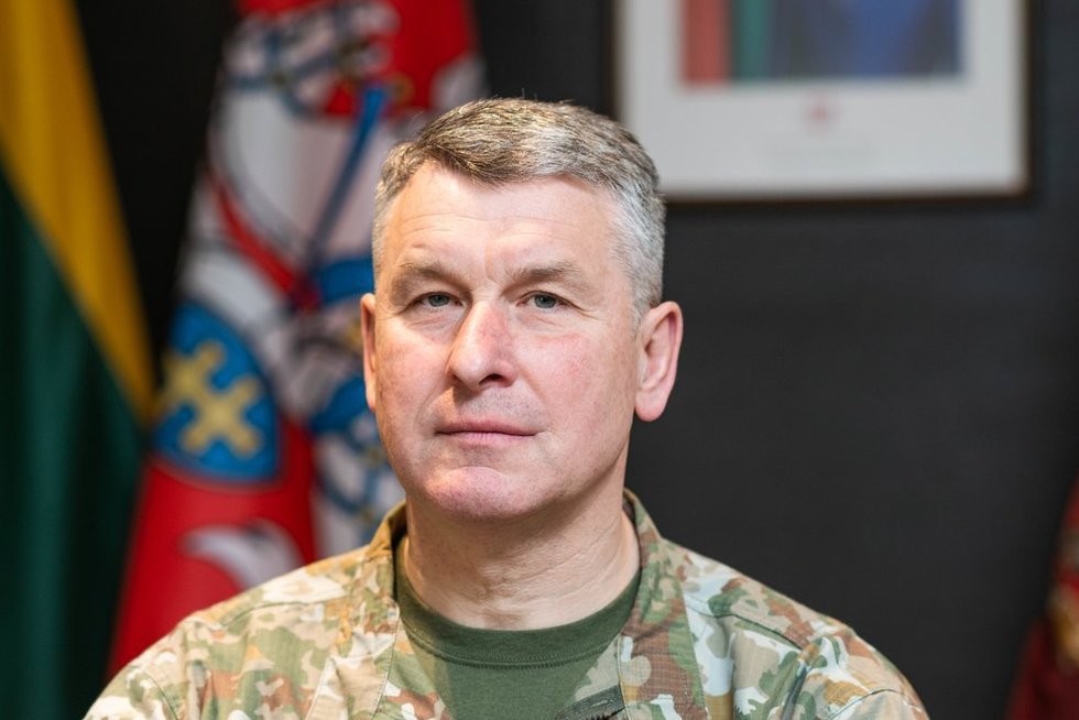 Kariuomenės vadas,generolas leitenantas Valdemaras Rupšys  
