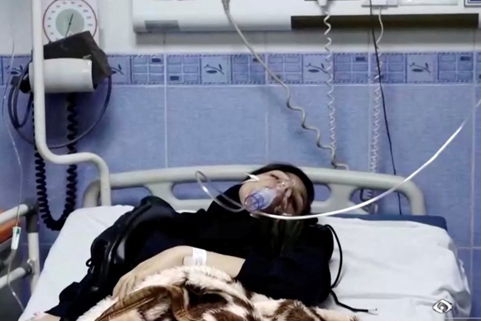 Irano mokyklose tyčia apnuodytos šimtai mergaičių: dalis jų atsidūrė ligoninėse (nuotr. SCANPIX)